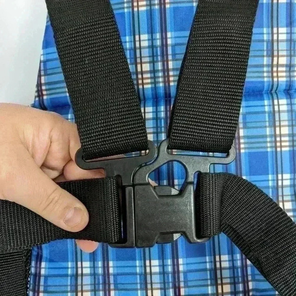 Dog carrier backpack style for VERY SMALL dog like toy Dogs (5 lbs) see measures - Picture 2 of 10
